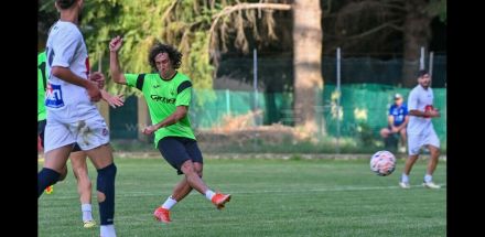 Undici gol del Monopoli nel primo test stagionale a Moccone