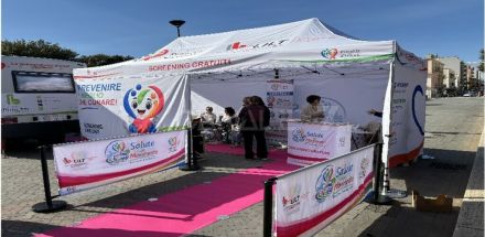 Clinica mobile per effettuare mammografie, ecografie e visite senologiche